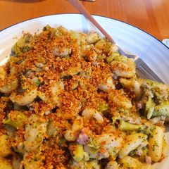 A picture of Vale's weird broccoli sausage thing.