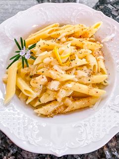 𝒫𝒶𝓈𝓉𝒶 𝓂𝒾𝓉 ℬ𝒾𝓇𝓃𝑒𝓃🍐 𝓊𝓃𝒹 𝒫𝑒𝒸𝑜𝓇𝒾𝓃𝑜🧀 Rezepthauptbild