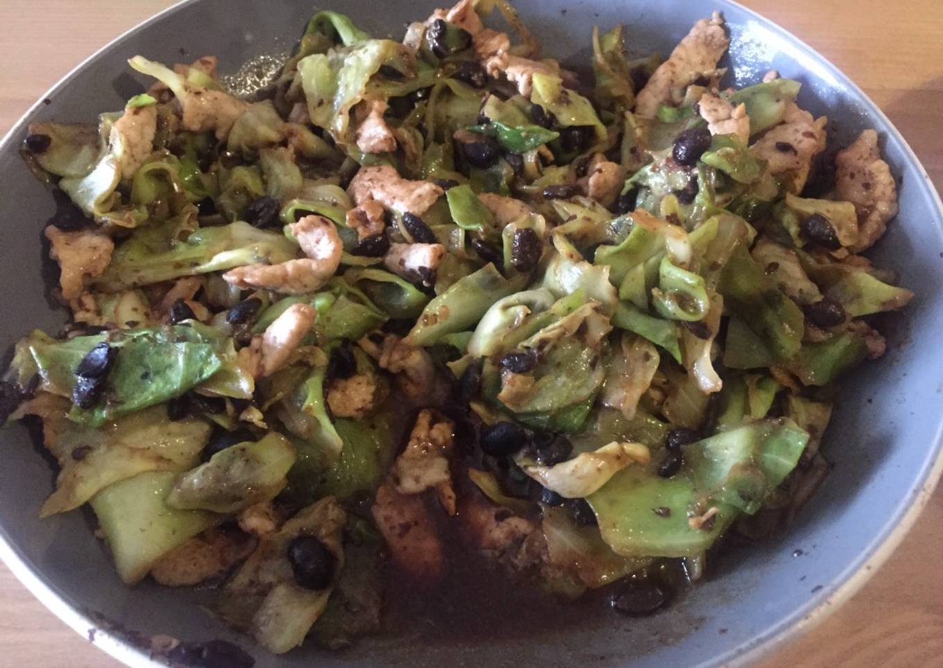 Sweetheart cabbage and black bean stir fry