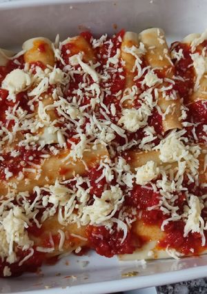 Una foto de Canelones de coliflor y espárragos trigueros