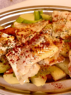 Una foto de Bacalao al vapor con verduras en MCC