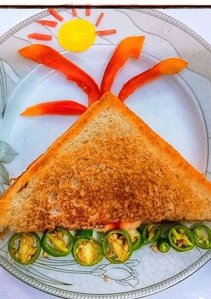 A picture of Cheesy Bread Sandwich!.