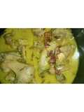 Opor Ayam Merah (ayam petelur)