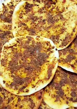 صورة لوصفة اللحم بعجين بحشوة اللحم المطبوخه