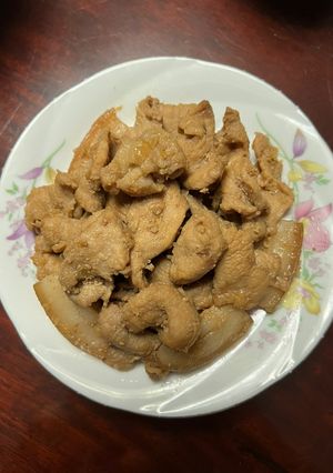 Hình của món Thịt kho tiêu.