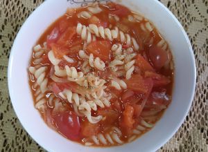 รูปของ Tomato Fusilli Pasta Soup