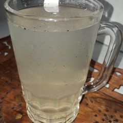 A picture of Lemon juice.