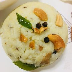 A picture of Veg Pongal.