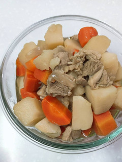 日式 馬鈴薯燉肉 的食譜成品照片