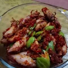 รูปของ Sambal Cumi Asin Petai ala bundakeia