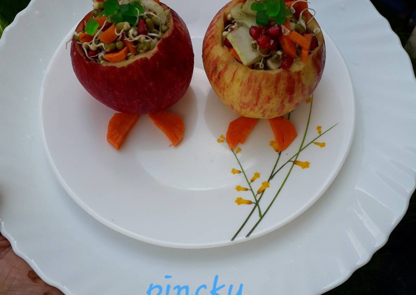 Apple stuffed with sprout &fruits kid's special