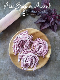 Foto resep Mie Bayam Merah (Homemade)
