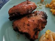 Una foto de pollo asado freidora de aire