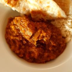 A picture of Chicken Dhansak.