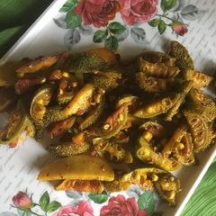 Meetha karela aaloo fry A picture of Meetha karela aaloo fry.