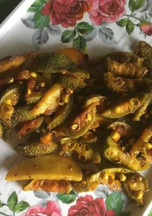 A picture of Meetha karela aaloo fry.