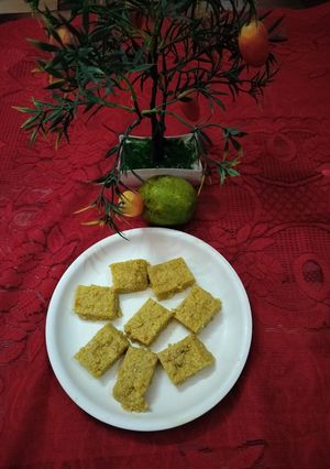 A picture of Sattu Mango Burfi.