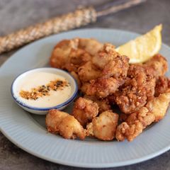 A picture of Chicken Karaage 🥢.