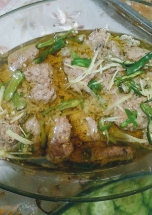 A picture of Chicken white handi.