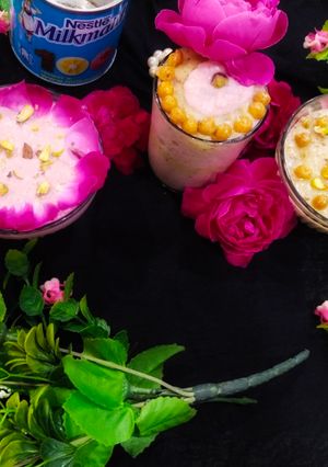 A picture of Rose velvet phirni & butterscotch phirni.