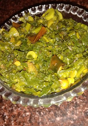 A picture of Tendor radish green leaves bhaji.