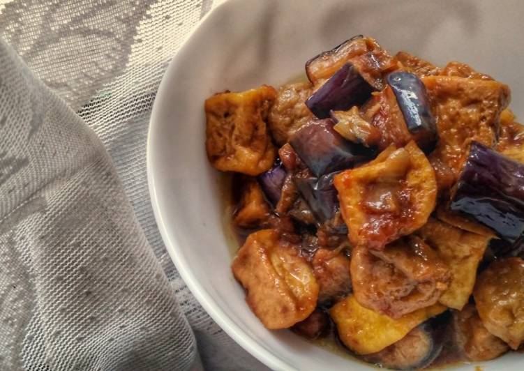 Recipe of Homemade Tofu Eggplant and Meatballs in Sweet Soy Sauce