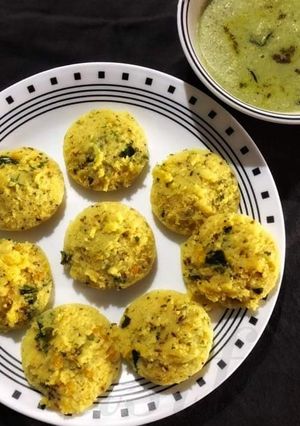 A picture of Kanjivaram Idli.