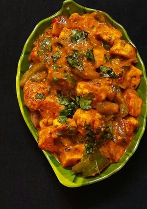 A picture of Kadhai Paneer.
