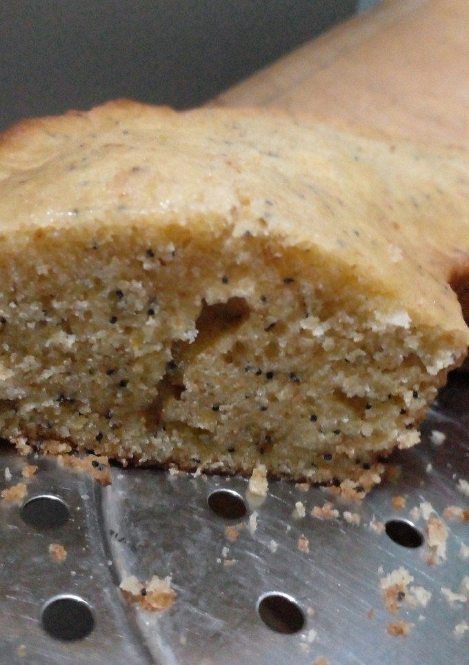 Una foto de Budín de Mandarina con Amapola - vegano