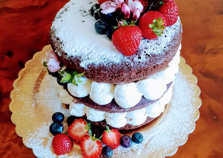 Naked Cake