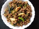 मुगाची उसळ (Mugachi Usal Recipe In Marathi)