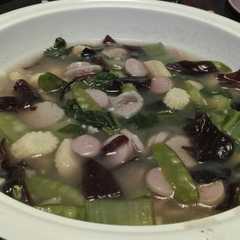 A picture of Capcay putih🍜.