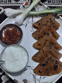 થેપલા (Thepla Recipe in Gujarati) રેસીપી મુખ્ય ફોટો