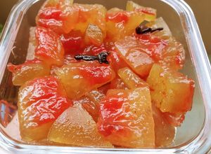 Una foto de Dulce de Cáscara de sandía 🍉- Sandía en Almíbar🍉 Recetas Tradicionales de Israel-Recetas Judías 🇮🇱