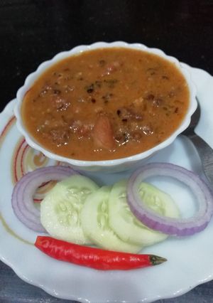 A picture of Spicy Urad dal.