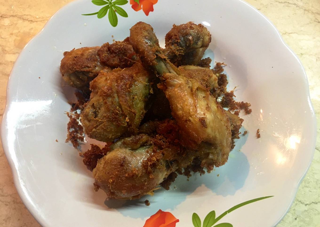 Ayam Goreng Kemiri