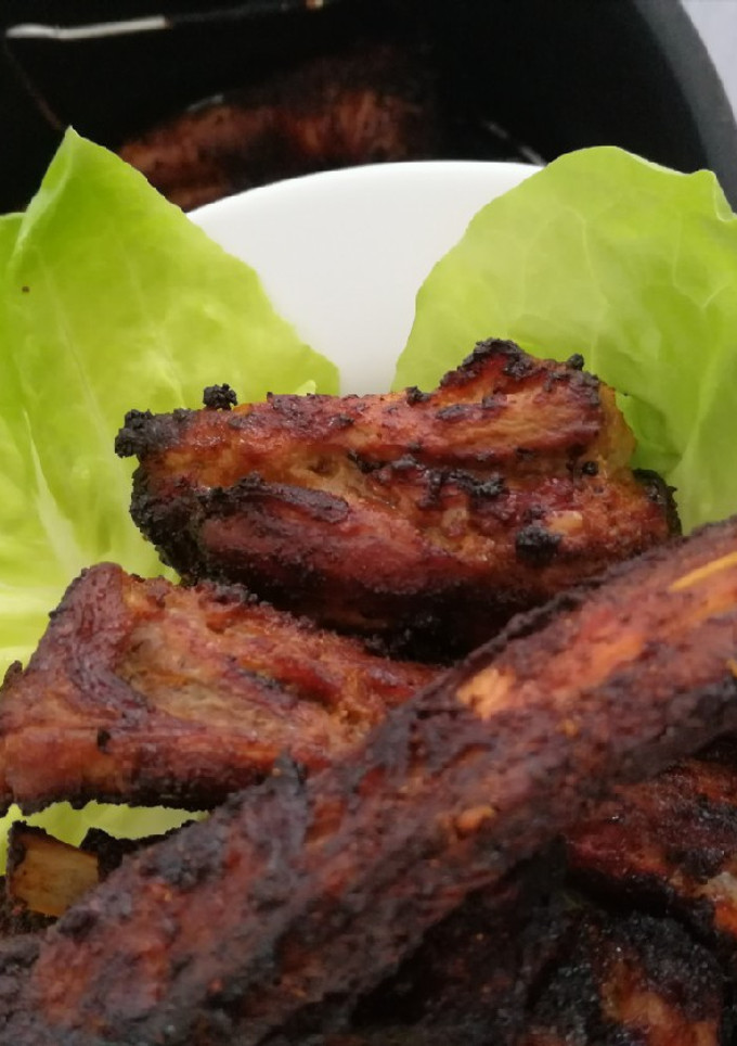 Una foto de Costillas para enamorar 🐖💕 (en freidora de aire)