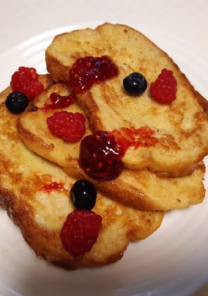 A picture of Baked French Toast.