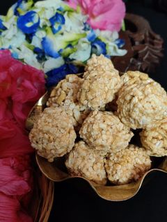 ক্ষীরখই মোয়া (Kheer khoi moa recipe in Bengali) রেসিপির প্রধান ছবি