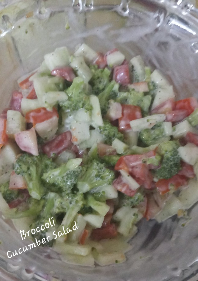 A picture of Broccoli Cucumber salad.