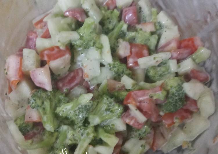 Simple Way to Prepare Speedy Broccoli Cucumber salad