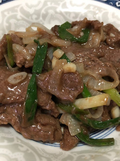 蔥爆牛肉 的食譜成品照片