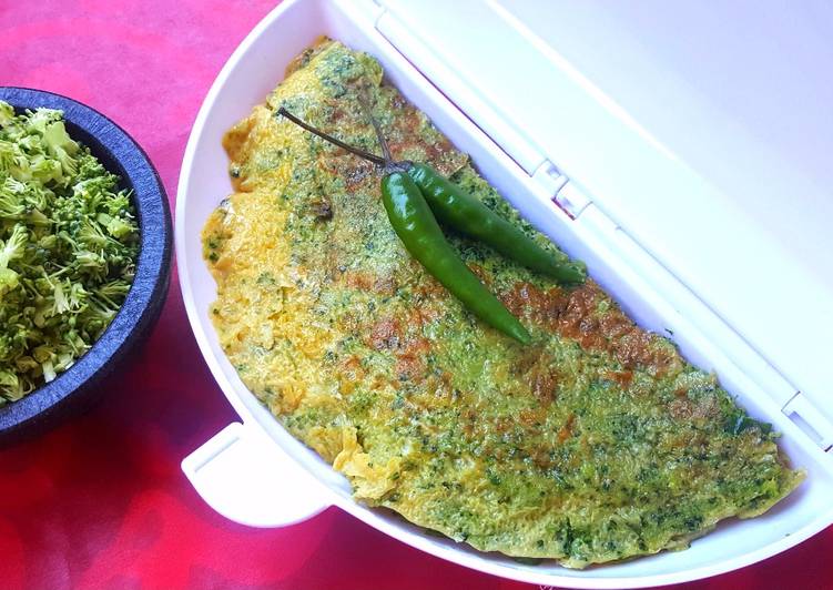 Recipe of Favorite Broccoli Omelette