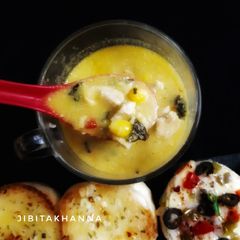 A picture of Corn soup with Chicken.