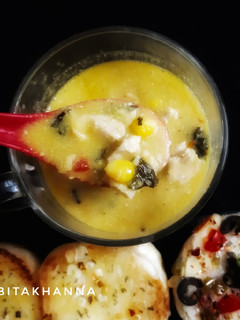 A picture of Corn soup with Chicken.