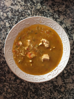 Una foto de Arroz caldoso con pollo