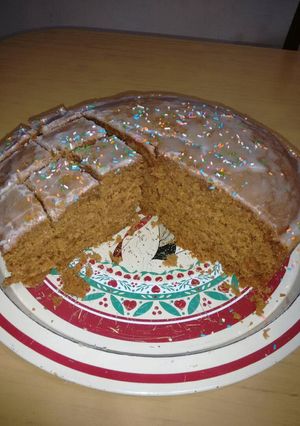 Una foto de Torta húmeda de coco y dulce de leche