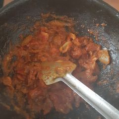 A picture of Tomato masala.