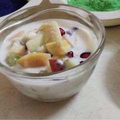 A picture of Simple Fruit Salad.
