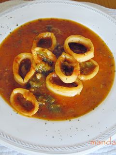Una foto de Calamares en salsa a la malagueña